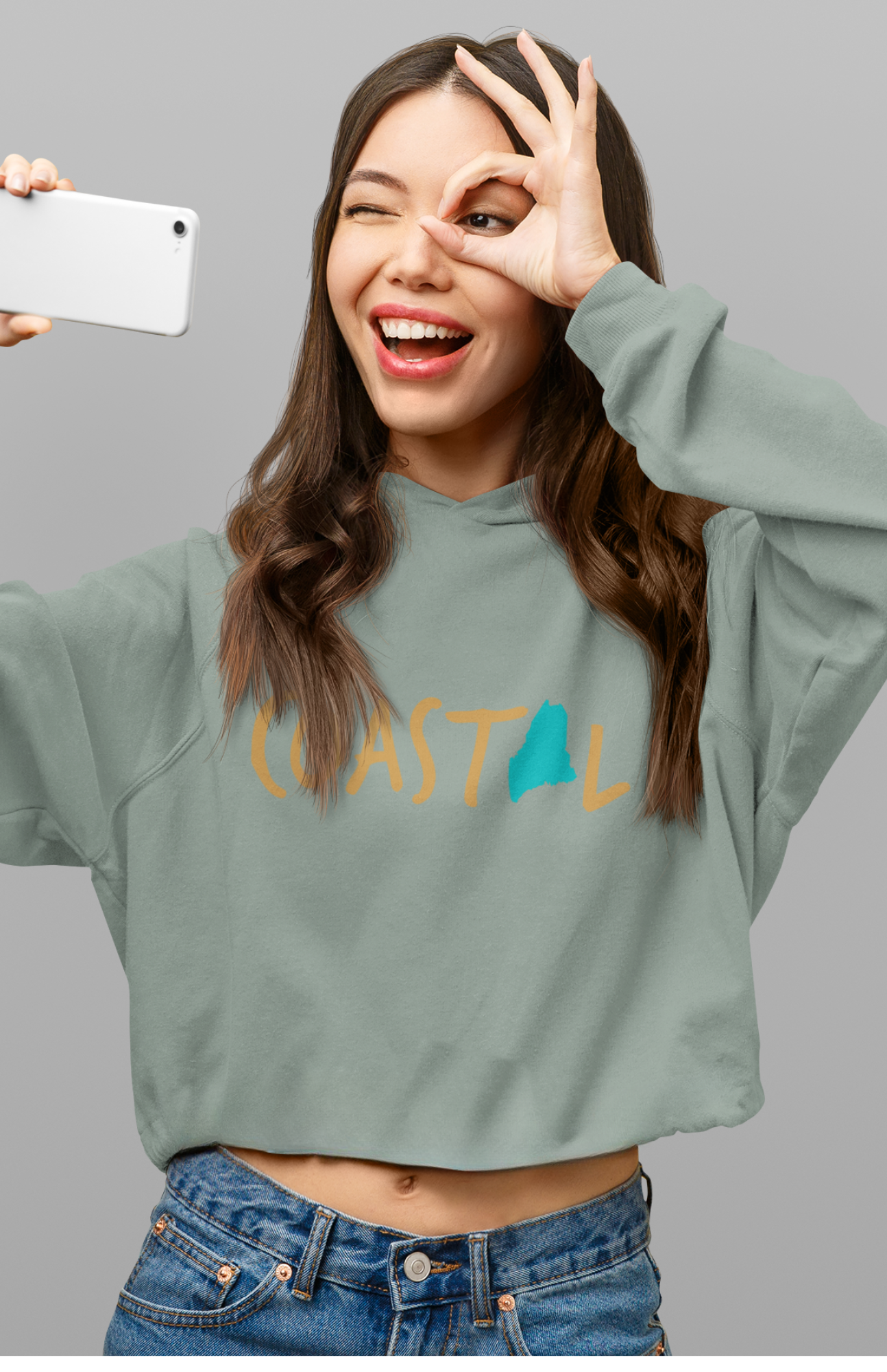 Coastal Maine Sand & Surf Vibes Women’s Cropped Hoodie